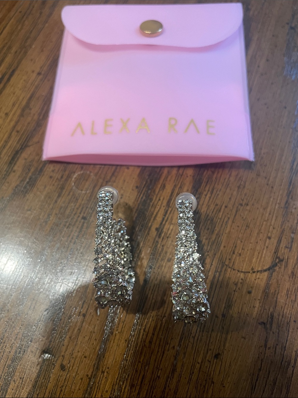 New in Pouch By Alexa Rae Sahara Dreams Earrings (linen color plated)